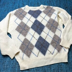 Vintage Christopher Hayes 100% Wool Made in Ireland Argyle Pattern Sweater Small